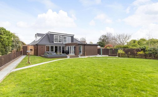 House in Sunbury, England 1