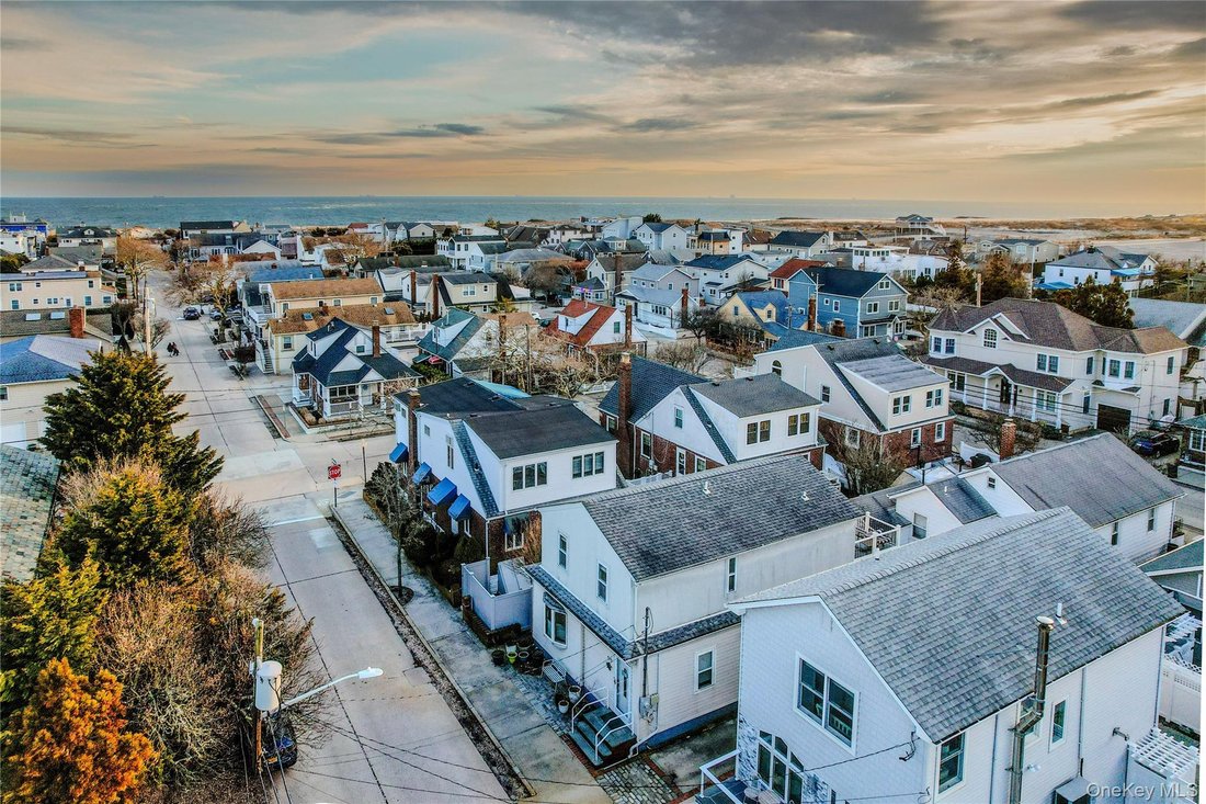 House in Point Lookout, New York, United States 3 - 17490086
