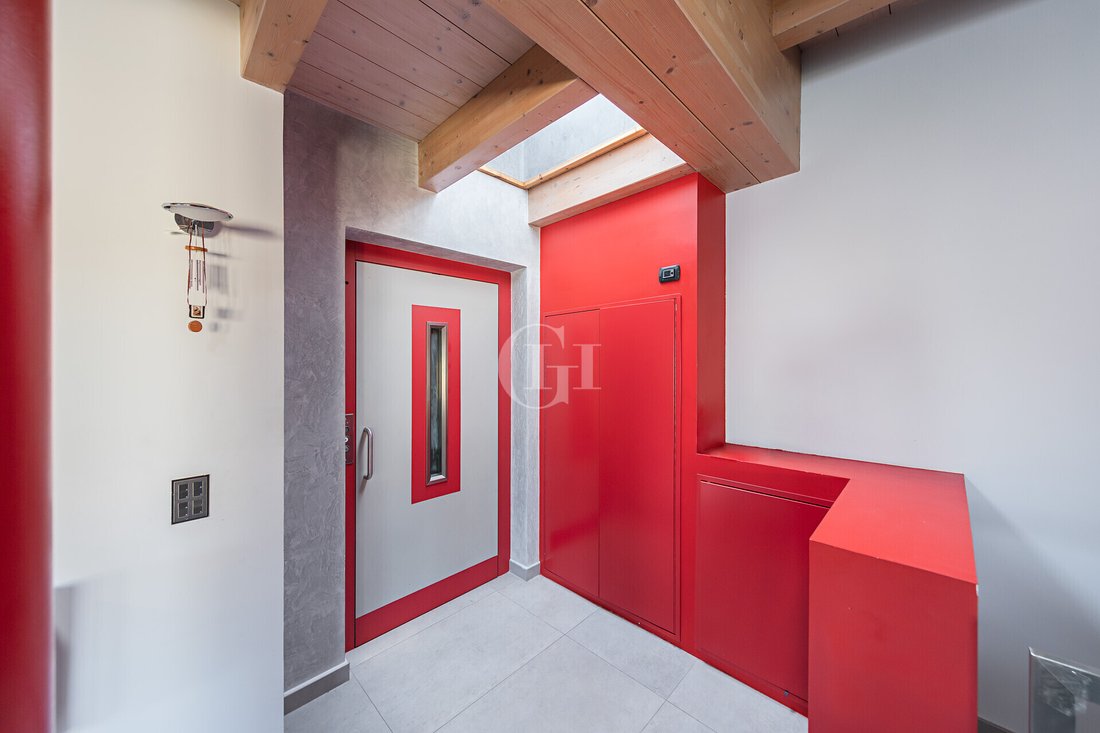 Penthouse in Desenzano Centro, Desenzano del Garda, Lombardy 3 - 17491056