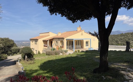 Villa en Céret, Occitania, Francia 1