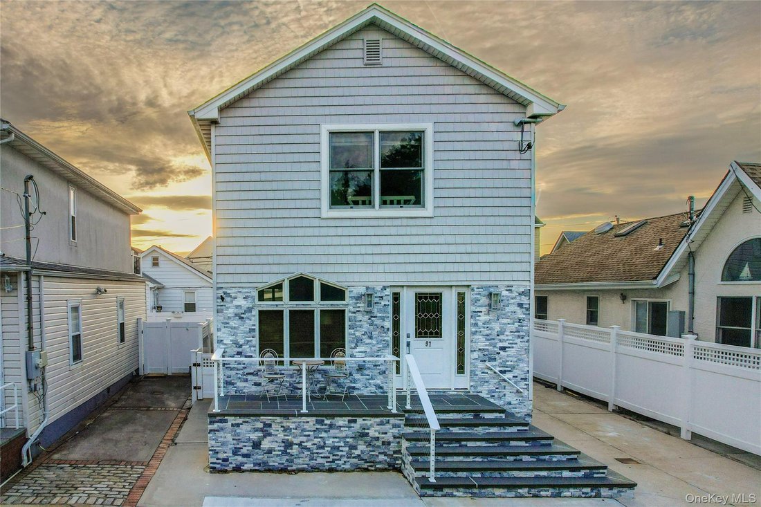 House in Point Lookout, New York, United States 2 - 17490086