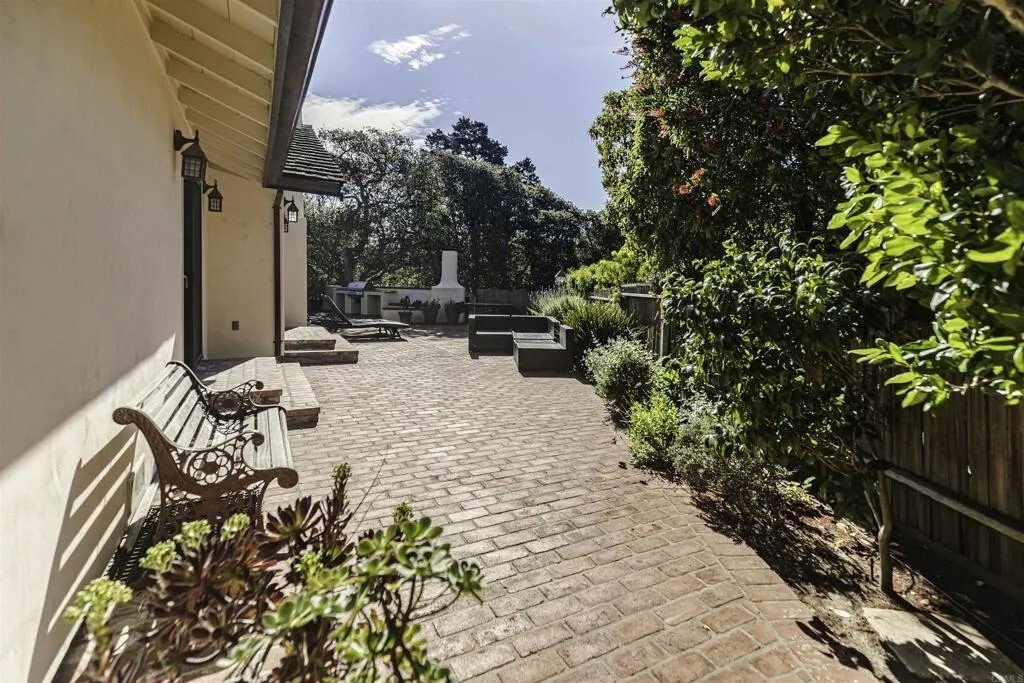 House in Carmel-by-the-Sea, California, United States 5 - 17490665