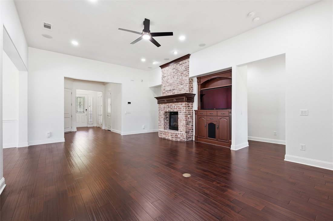 House in Frisco, Texas, United States 5 - 17448698