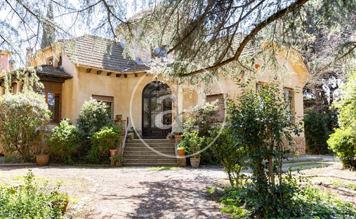 Villa in Sant Cugat del Valles, Catalonia, Spain 1