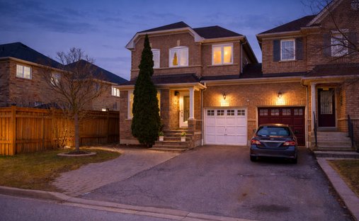House in Mississauga, Ontario, Canada 1