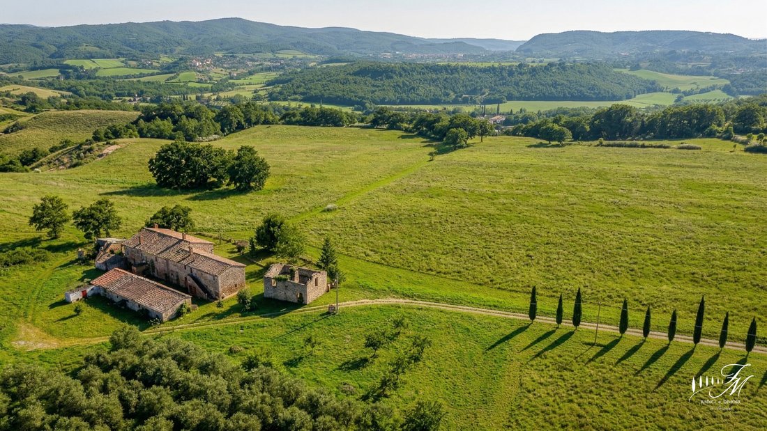 Country House in Asciano, Tuscany, Italy 2 - 17458963
