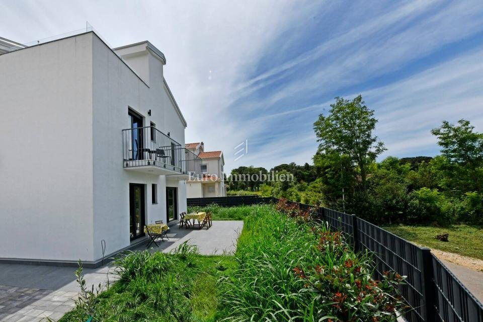 House in Porec, Istria County, Croatia 3 - 17491207