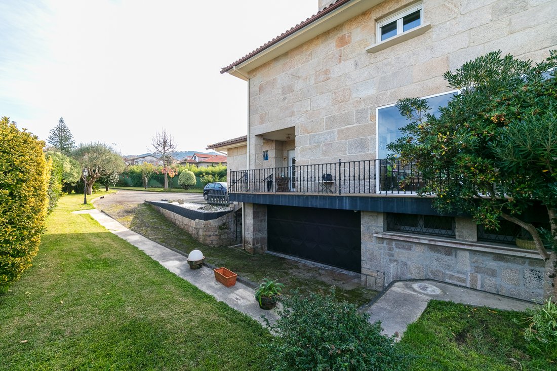 Villa in Oia, Vigo, Spain 3 - 17491464