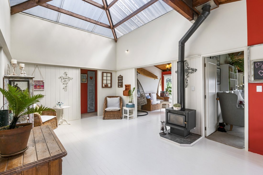 Apartment in Dairy Flat, Auckland, New Zealand 1 - 17491428