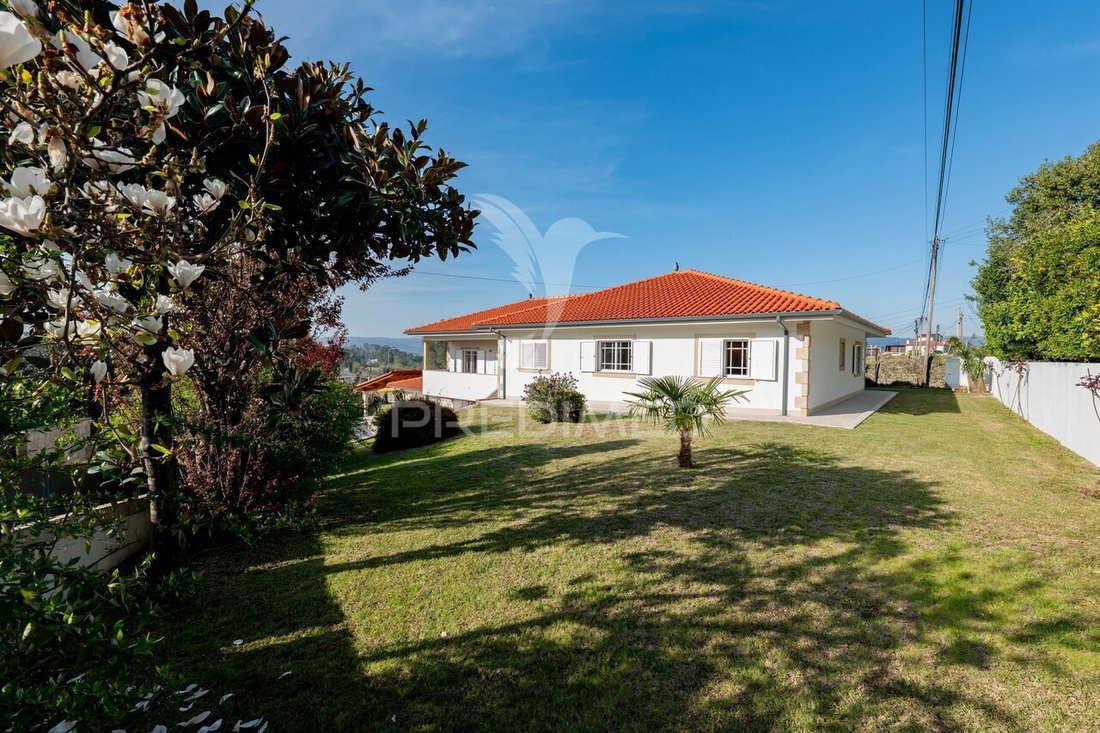 House in Adaufe, Braga, Portugal 2 - 17491365