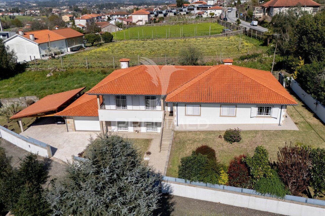 House in Adaufe, Braga, Portugal 1 - 17491365