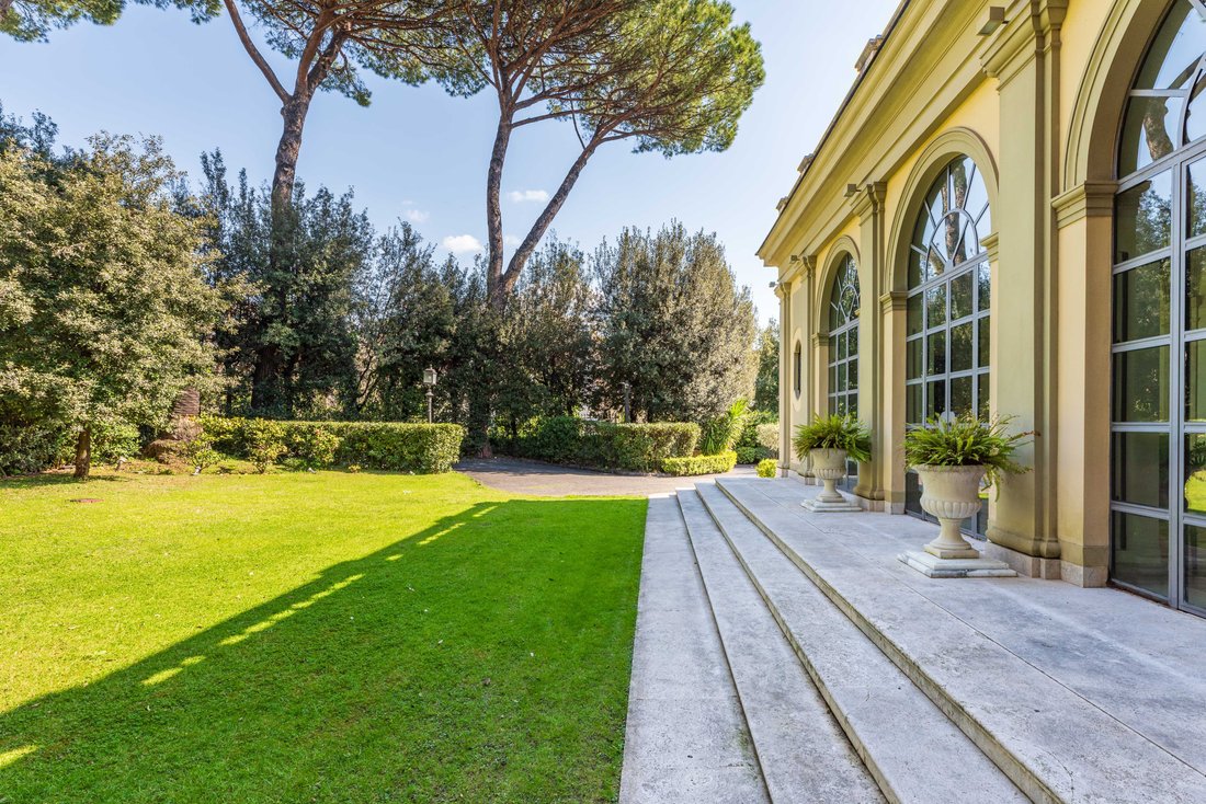 Villa in Pinciano, Rome, Italy 3 - 17491484