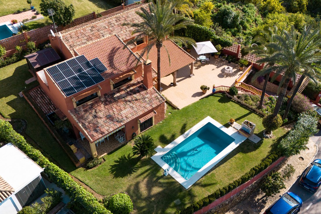 Villa in Rio Real, Marbella, Andalusia 4 - 17491290