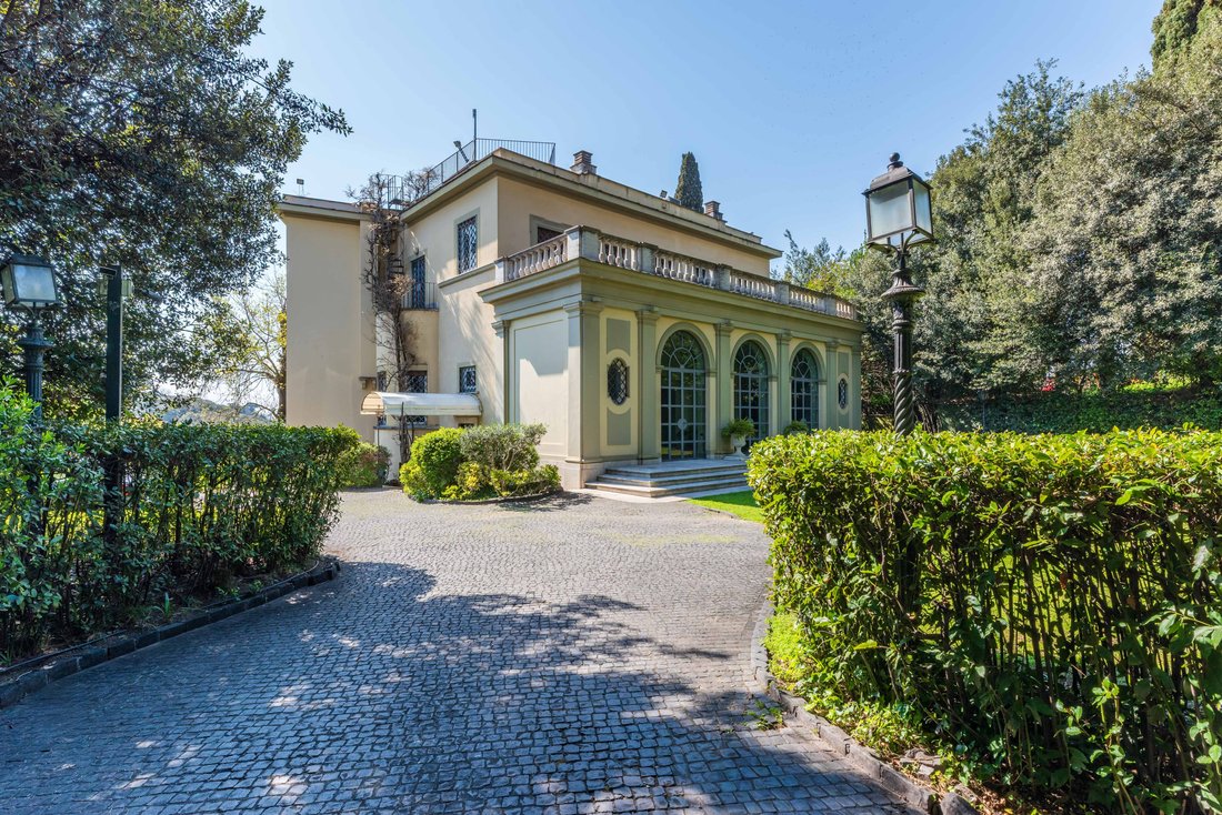 Villa in Pinciano, Rome, Italy 1 - 17491484