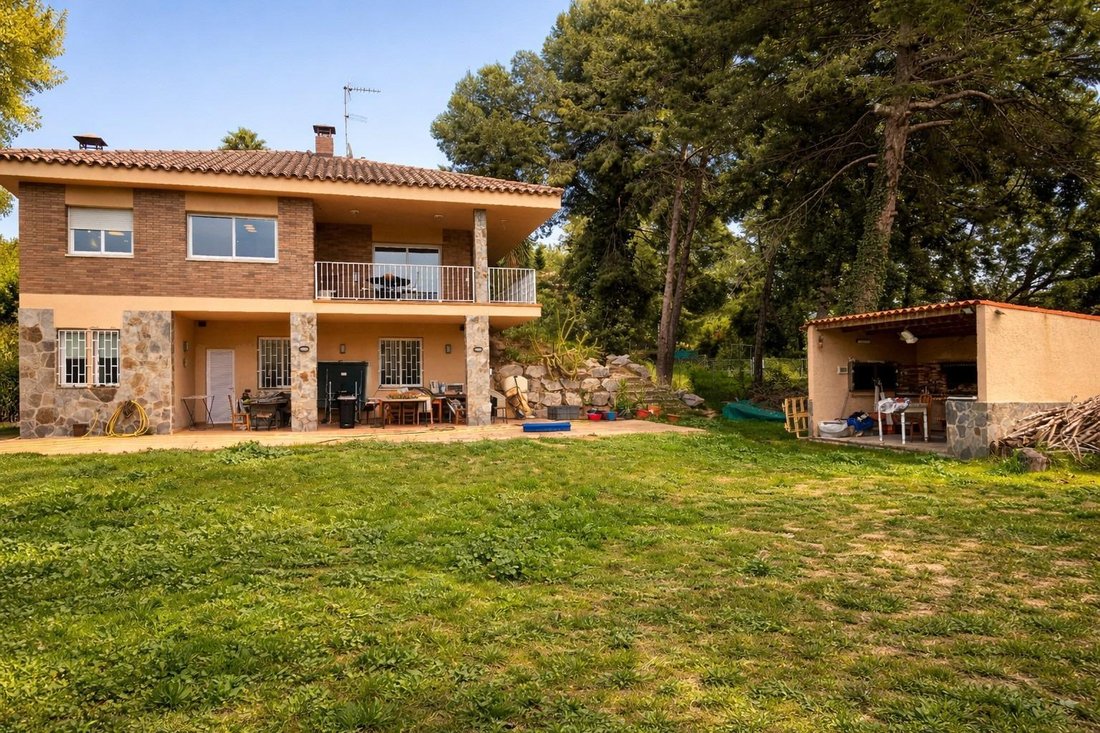 Villa in Sabadell, Catalonia, Spain 3 - 17491305