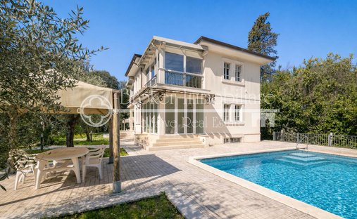 Villa en Camaiore, Toscana, Italia 1