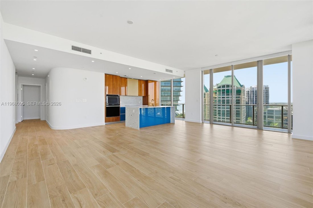 Condo in Miami, Florida, United States 4 - 17266237