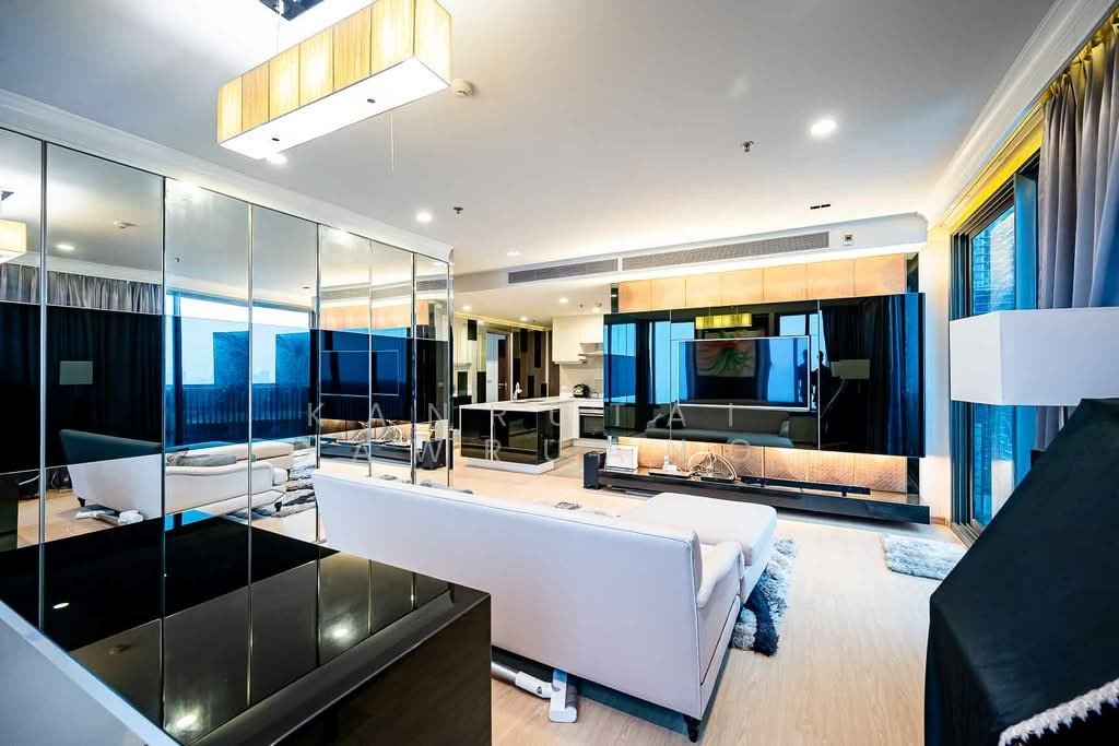Condo in Thanon Phetchaburi, Krung Thep Maha Nakhon, Thailand 2 - 17492026