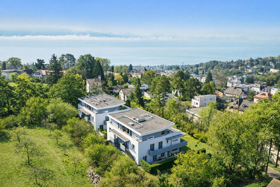 Magnificent Modern Duplex And Penthouse With Lake View In Lausanne