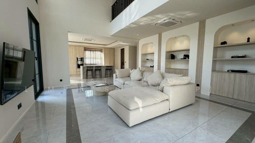 House in Nong Pla Lai, Chon Buri, Thailand 3 - 17492015