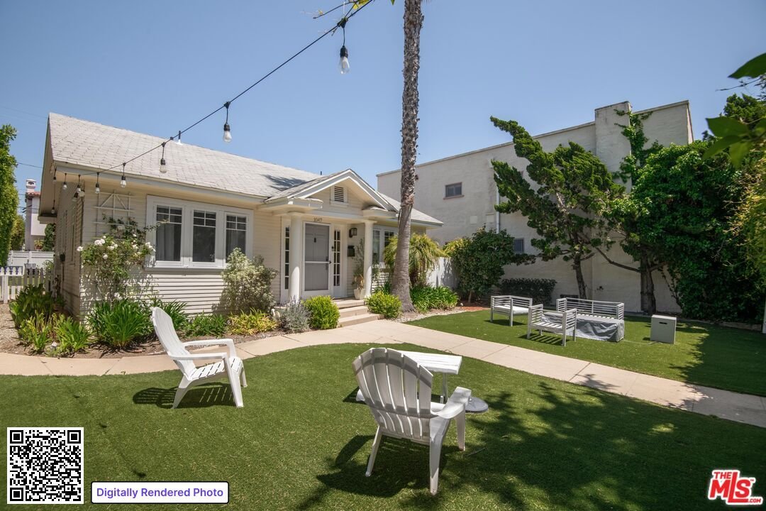 Santa Monica, California, United States 2 - 17457515