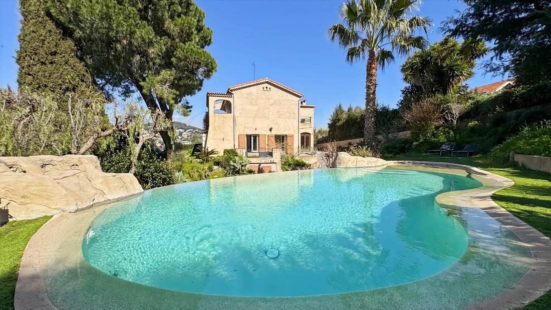 House in Brusquet-Retenaou-Devens, Vallauris, France 1 - 17491809
