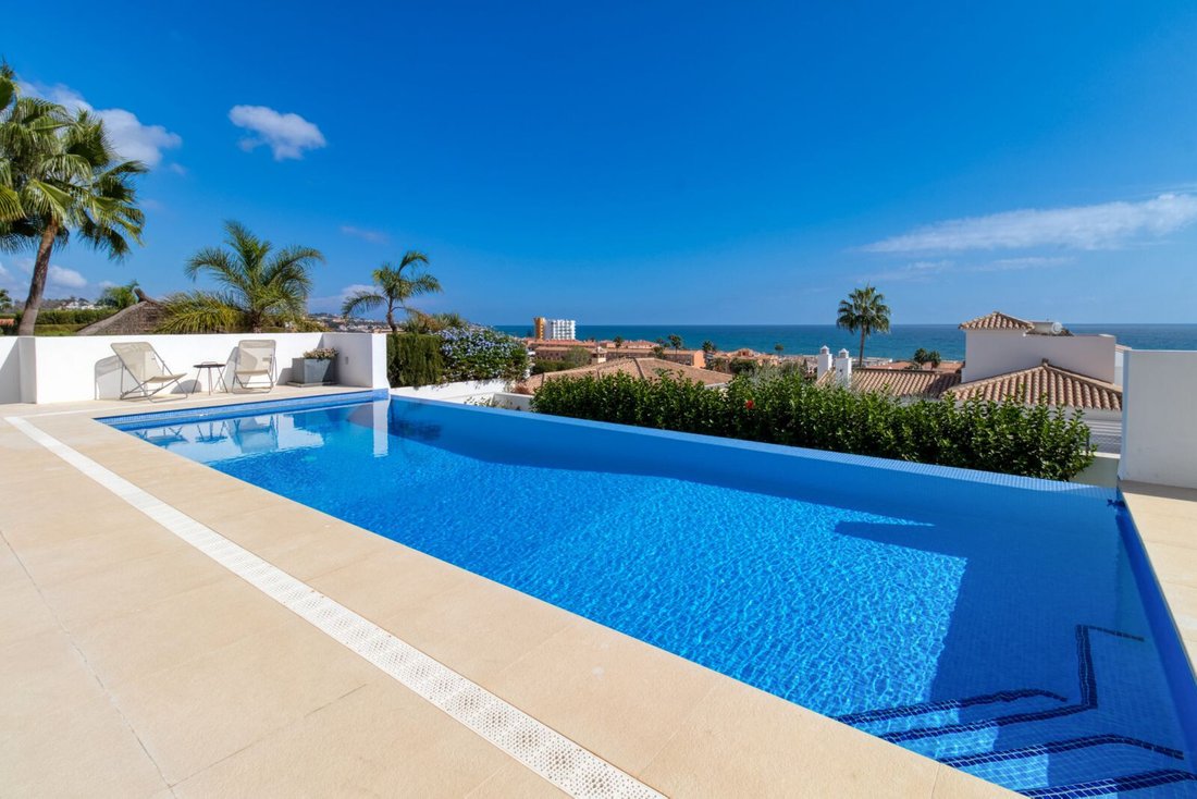 Villa en La Cala de Mijas, Mijas, España 2 - 17491661
