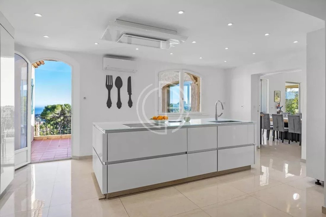 Villa in Collines, Le Cannet, France 5 - 14531570