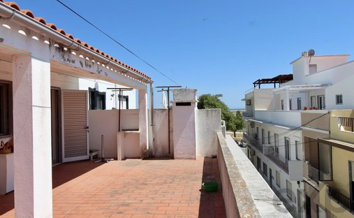 Maison à Moncarapacho, Algarve, Portugal 1