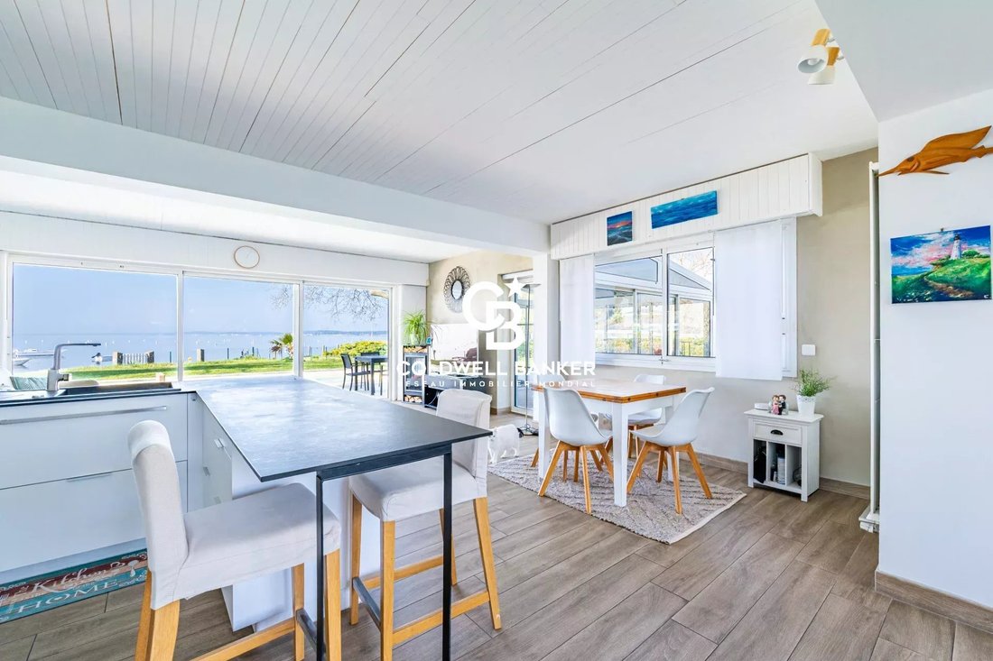 Villa in Ares, Nouvelle-Aquitaine, France 2 - 16220579