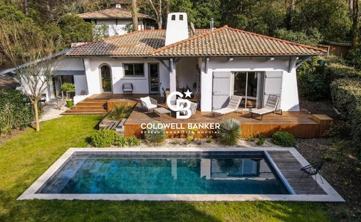 House in Le Pyla, La Teste-de-Buch, France 1