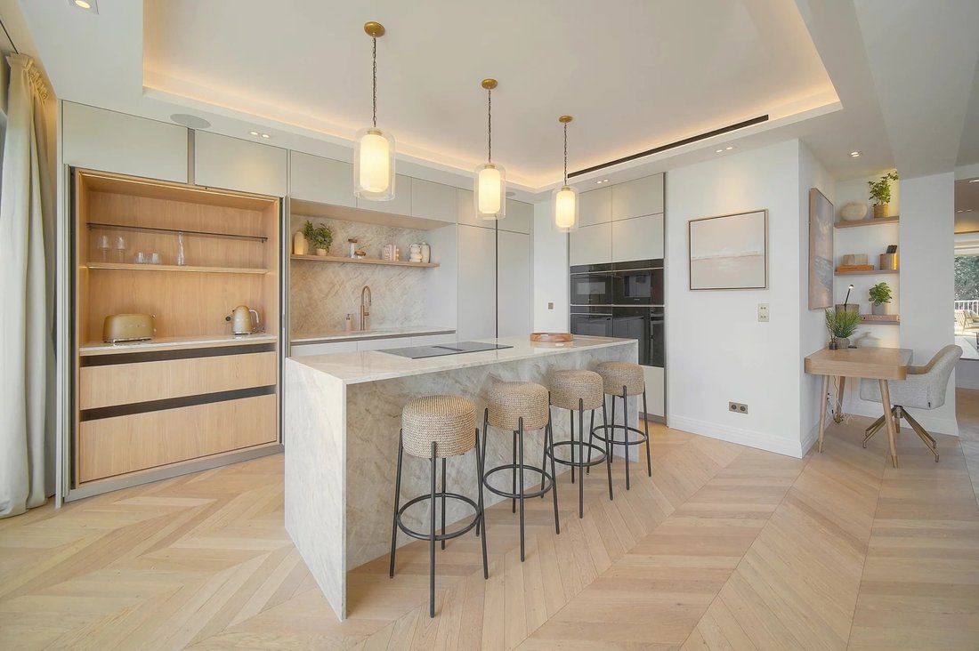 Apartment in La Source, Cannes, France 3 - 17491849