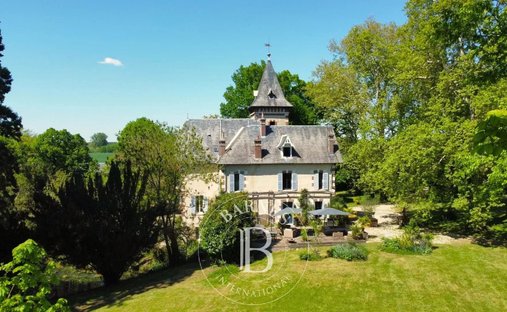 Domaine à Bourges, Centre-Val de Loire, France 1
