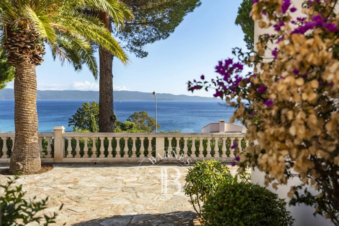 Villa in Ajaccio, Corsica, France 2 - 16582585
