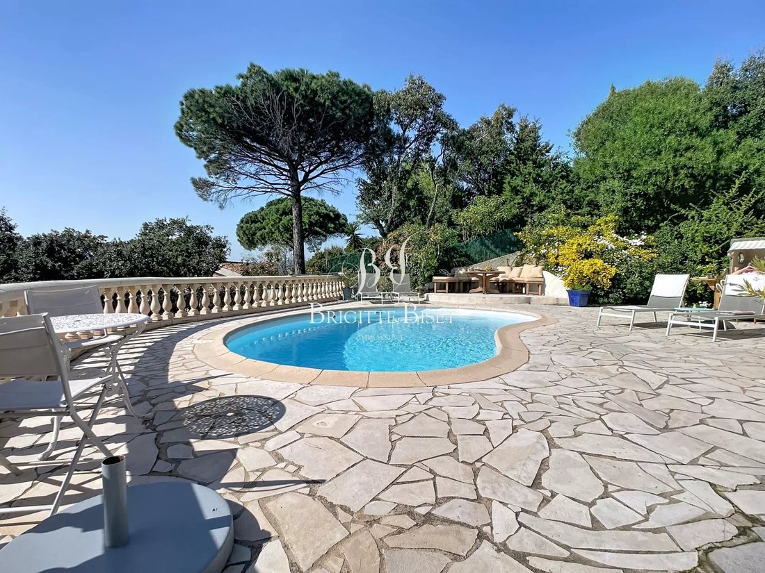 Villa in Ville-Les Saquedes-Le Bouillonnet, Sainte-Maxime, France 4 - 17491879