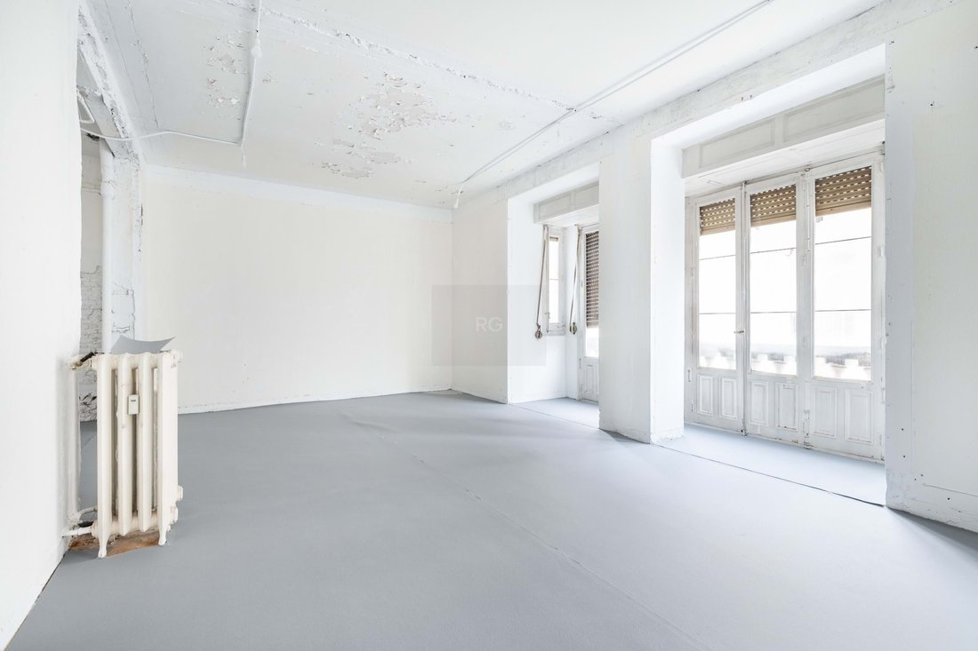 Apartment in Chamberi, Madrid, Spain 5 - 17492106