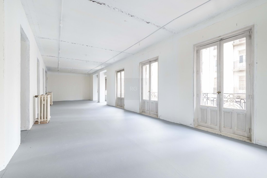 Apartment in Chamberi, Madrid, Spain 4 - 17492106