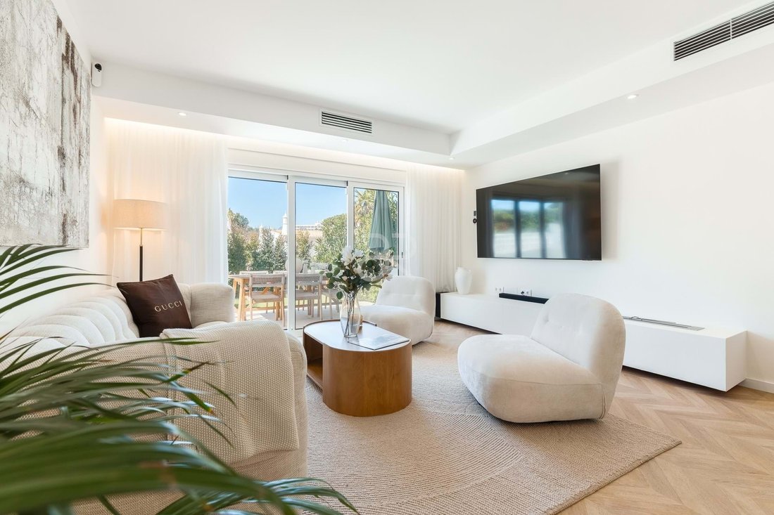 Townhouse in Vale do Lobo, Almancil, Portugal 1 - 17492084
