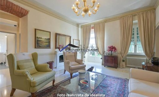 Apartment in Center, Sarzana, Liguria 1