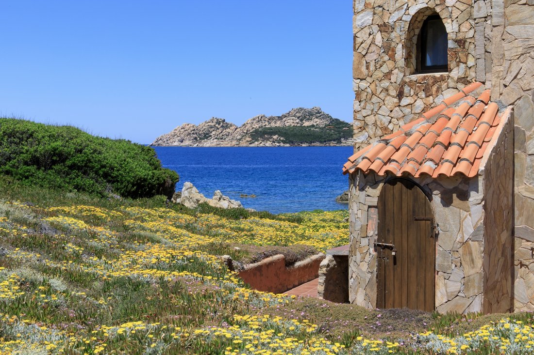 Villa in Santa Teresa Gallura, Sardinia, Italy 3 - 17429907