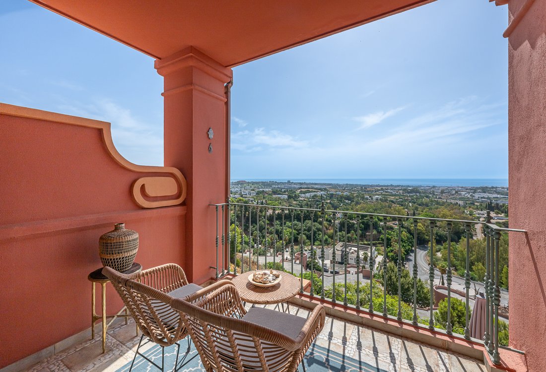 Apartment in La Quinta, Benahavis, Andalusia 3 - 17492143