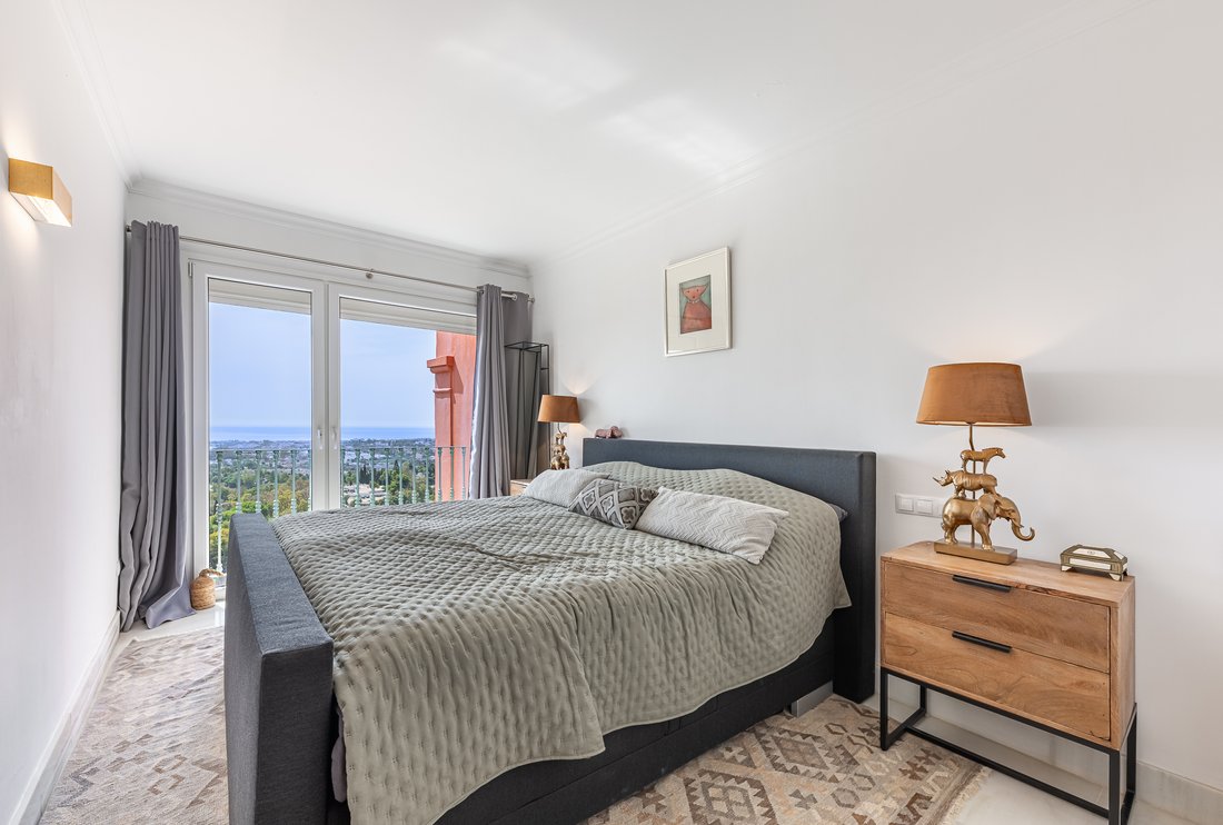 Apartment in La Quinta, Benahavis, Andalusia 5 - 17492143