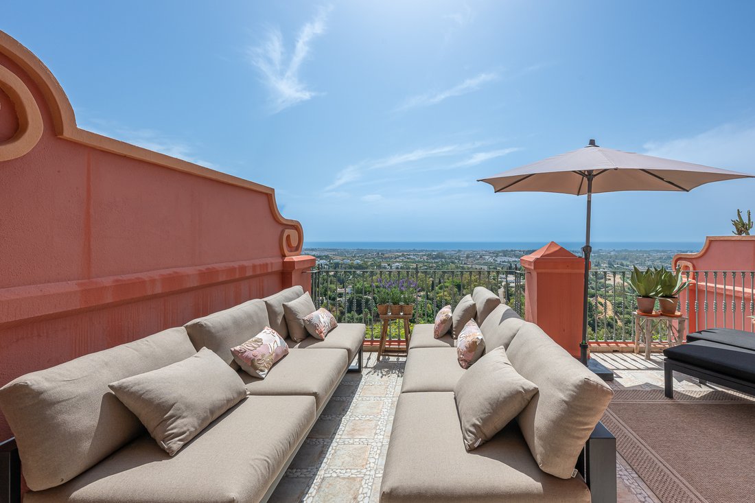 Apartment in La Quinta, Benahavis, Andalusia 2 - 17492143