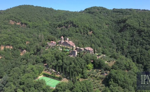 Villa in Umbertide, Umbrien, Italien 1