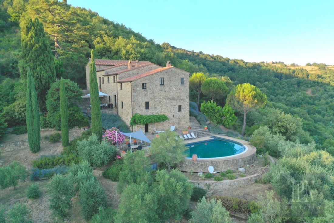 Villa in Lisciano Niccone, Umbria, Italy 1 - 17492332