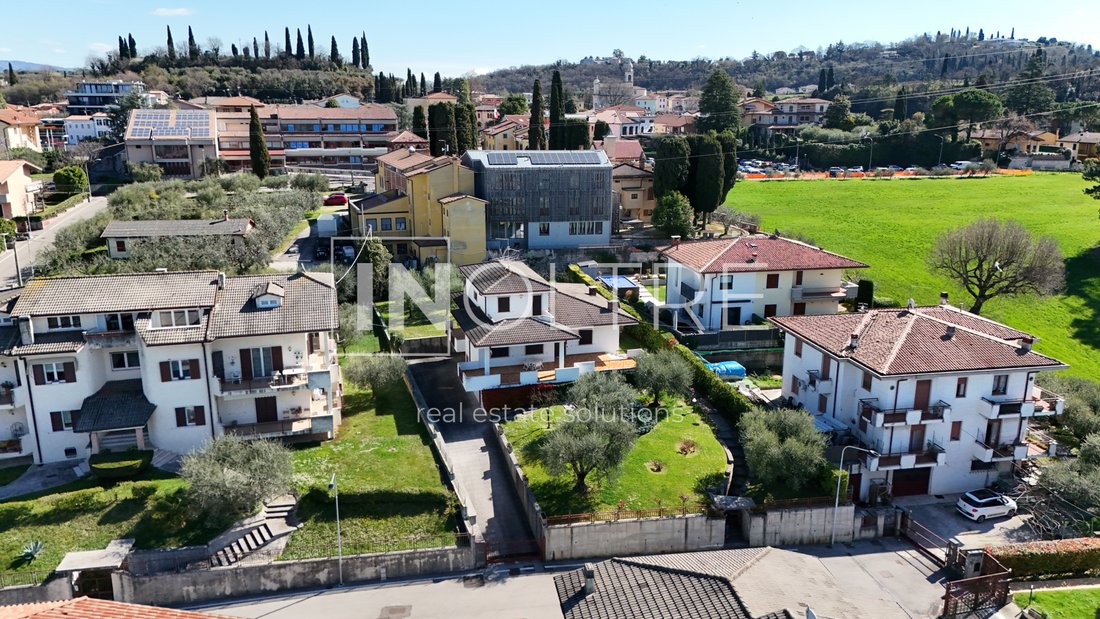 Villa in Pastrengo, Veneto, Italy 1 - 17492364