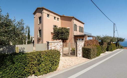 House in Nea Makri, Attica, Greece 1