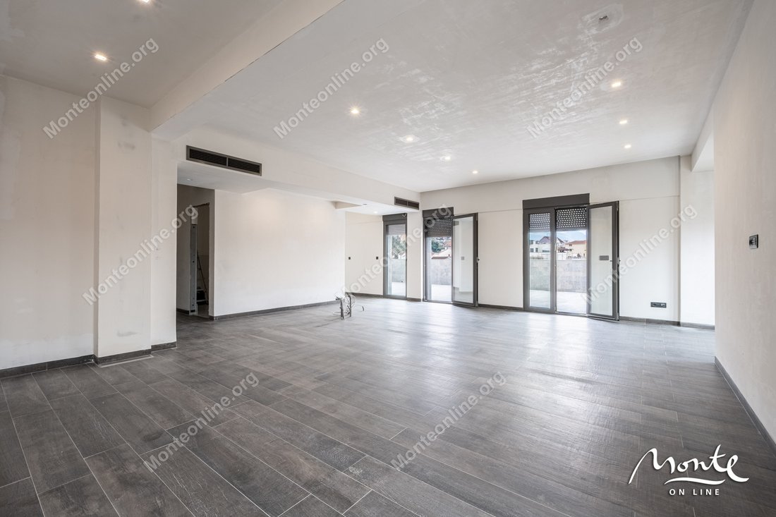 Apartment in Tivat, Tivat Municipality, Montenegro 4 - 17000083
