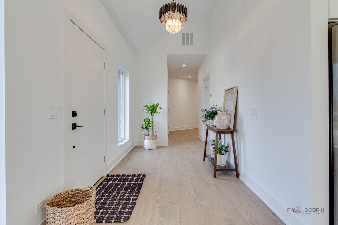 House in Des Plaines, Illinois, United States 4 - 17492409