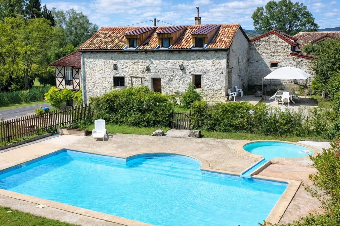 House in Gageac-et-Rouillac, Nouvelle-Aquitaine, France 1 - 16854084